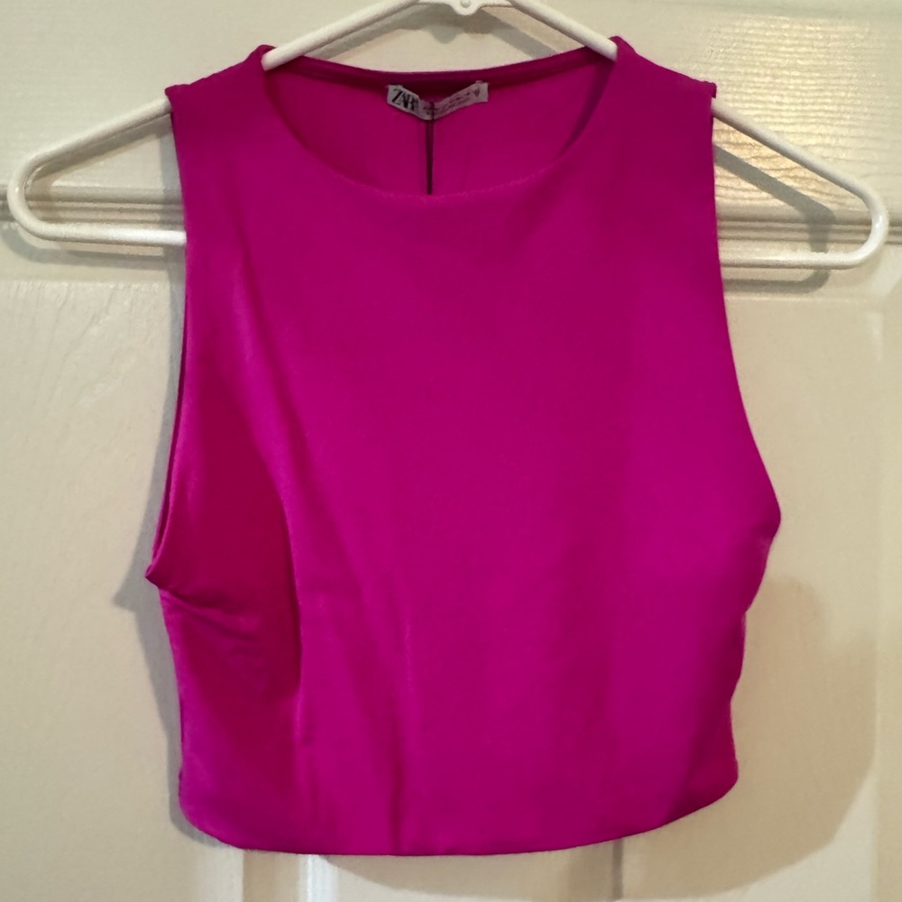 Zara Fuchsia Sleeveless Crop Top w tags